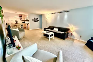 10501 8th Ave NE, Seattle, WA 98125 - Photo 4