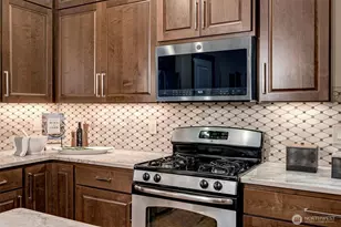 1310 174th St SE, Bothell, WA 98012 - Photo 12