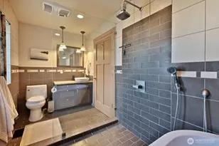 896 Snowshoe Pl, Greenbank, WA 98253 - Photo 20