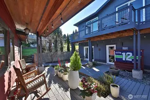 896 Snowshoe Pl, Greenbank, WA 98253 - Photo 32