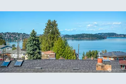 9928 64th Avenue S, Seattle, WA 98118 - Photo 30