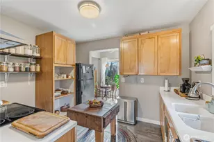 1414 S 37th St, Tacoma, WA 98418 - Photo 12