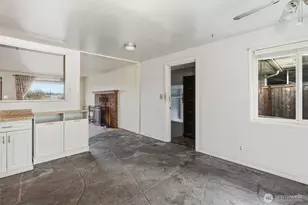 232 Bridgeway, Everett, WA 98201 - Photo 10