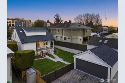2121 1st Avenue W, Seattle, WA 98119 - Photo 32