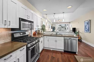 320 Washington Ave, Bremerton, WA 98337 - Photo 12