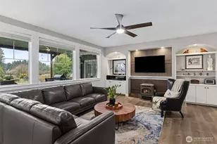 12323 193rd Ave E, Bonney Lake, WA 98391 - Photo 4
