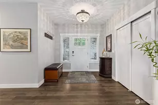 12323 193rd Ave E, Bonney Lake, WA 98391 - Photo 2