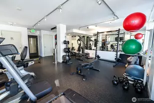 2201 3rd Ave, Seattle, WA 98121 - Photo 30