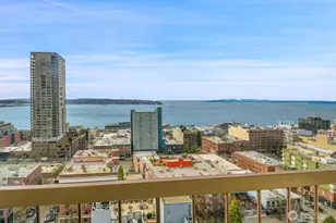 2201 3rd Ave, Seattle, WA 98121 - Photo 8