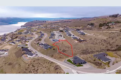 126 Mira Vista Drive, Chelan, WA 98816 - Photo 8