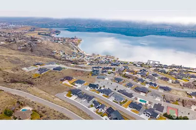 126 Mira Vista Drive, Chelan, WA 98816 - Photo 18