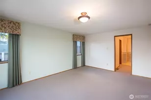 527 S Liberty St, Port Angeles, WA 98362 - Photo 14