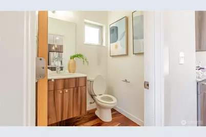 3245 21st Ave W, Seattle, WA 98199 - Photo 12