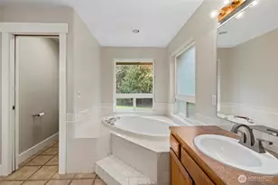 4311 Meander Ln, Langley, WA 98260 - Photo 10