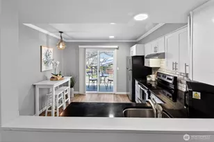 12206 NE 147th Pl, Kirkland, WA 98034 - Photo 8