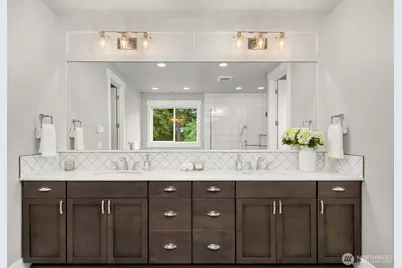 1646 106th Avenue SE, Bellevue, WA 98004 - Photo 22