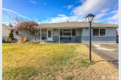 408 S 47th Avenue, Yakima, WA 98908 - Photo 1