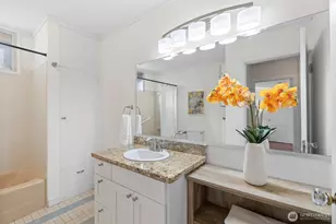 2926 W Blaine St, Seattle, WA 98199 - Photo 16