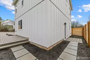 1110 S Snoqualmie St, Seattle, WA 98108 - Photo 18