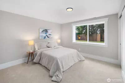 2734 Sunset Drive W, University Place, WA 98466 - Photo 24