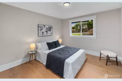 2734 Sunset Drive W, University Place, WA 98466 - Photo 16