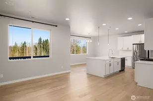 8761 69th Pl NE, Marysville, WA 98270 - Photo 12