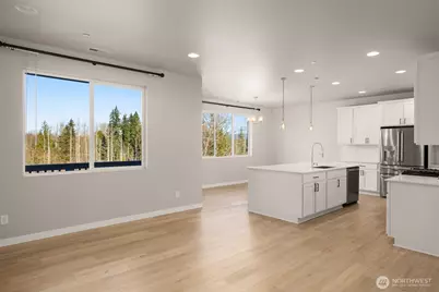 8761 69th Place NE, Marysville, WA 98270 - Photo 8