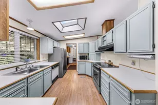 2015 24th St, Bellingham, WA 98225 - Photo 16