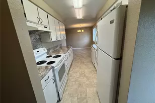 2421 32nd Ave, Longview, WA 98632 - Photo 4