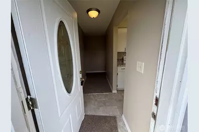 2421 32nd Avenue, Longview, WA 98632 - Photo 2