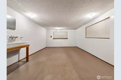 30703 SE 408th Street, Enumclaw, WA 98022 - Photo 38