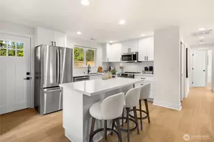 8708 NE 140th St, Kirkland, WA 98034 - Photo 6