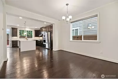 4574 240th Place SE, Sammamish, WA 98029 - Photo 2