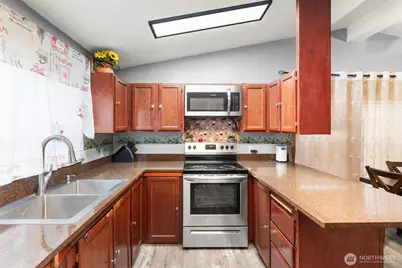 1205 Marion Street #24, Centralia, WA 98531 - Photo 8