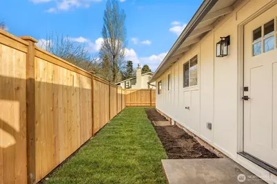 8708 NE 140th Street #A, Kirkland, WA 98034 - Photo 26