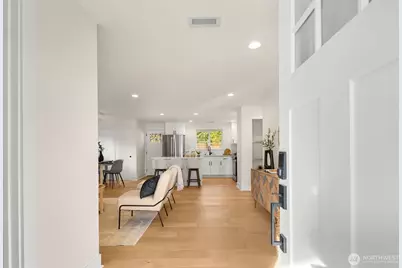 8708 NE 140th Street #A, Kirkland, WA 98034 - Photo 4