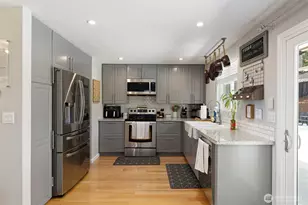 3027 NE Parklane Dr, Bremerton, WA 98310 - Photo 14