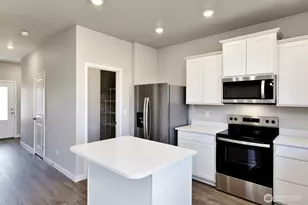 9735 Brown Street SE, Yelm, WA 98597 - Photo 4