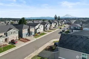 18815 111th Ave E, Puyallup, WA 98374 - Photo 2