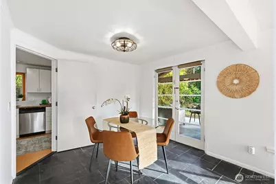 2306 NE 105th Street, Seattle, WA 98125 - Photo 10