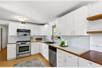 2306 NE 105th Street, Seattle, WA 98125 - Photo 16