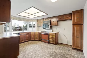 31509 42nd Ave SW, Federal Way, WA 98023 - Photo 8