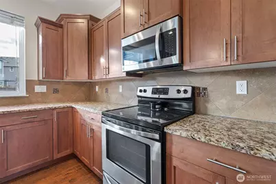 204 Balmer Street SW, Orting, WA 98360 - Photo 8