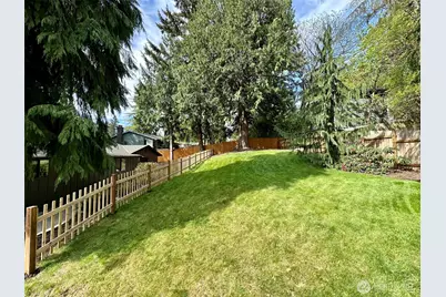 8920 168th Avenue NE, Redmond, WA 98052 - Photo 30