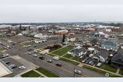 622 W Poplar Street, Walla Walla, WA 99362 - Photo 2