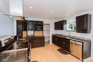 3305 Pine Rd, Bremerton, WA 98310 - Photo 8