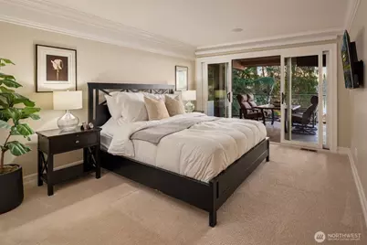 4437 Lake Washington Boulevard NE #202, Kirkland, WA 98033 - Photo 12