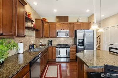 9214 Merritt Avenue SE, Snoqualmie, WA 98065 - Photo 12