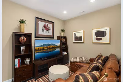 9214 Merritt Avenue SE, Snoqualmie, WA 98065 - Photo 6