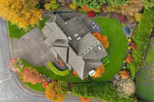 2303 Lyons Ave NE, Renton, WA 98059 - Photo 2